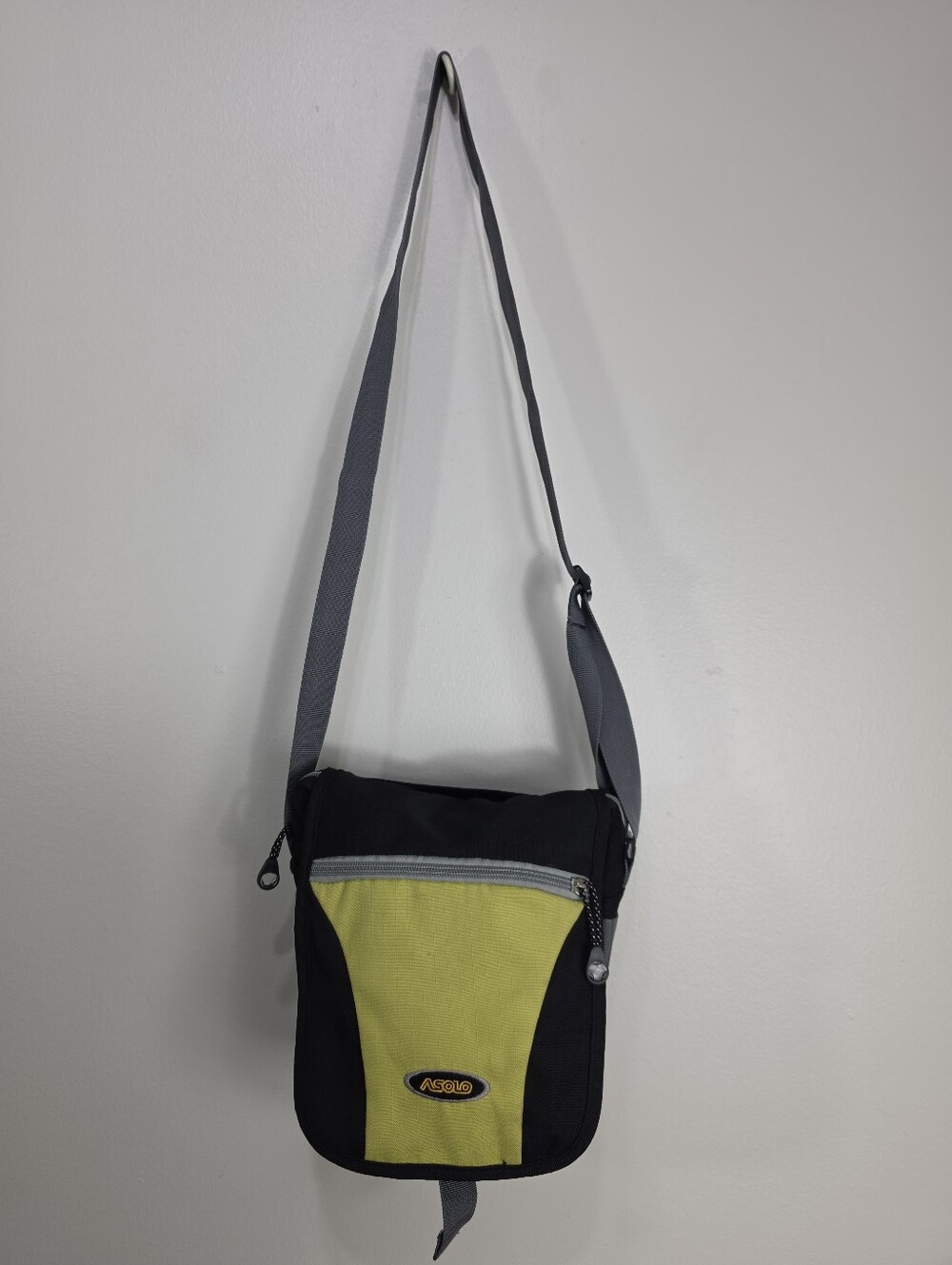 Asolo Black and Yellow Messenger Bag